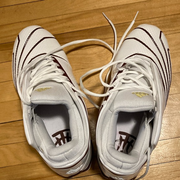 Mens Adidas Basketball Shoes - Picture 2 of 9